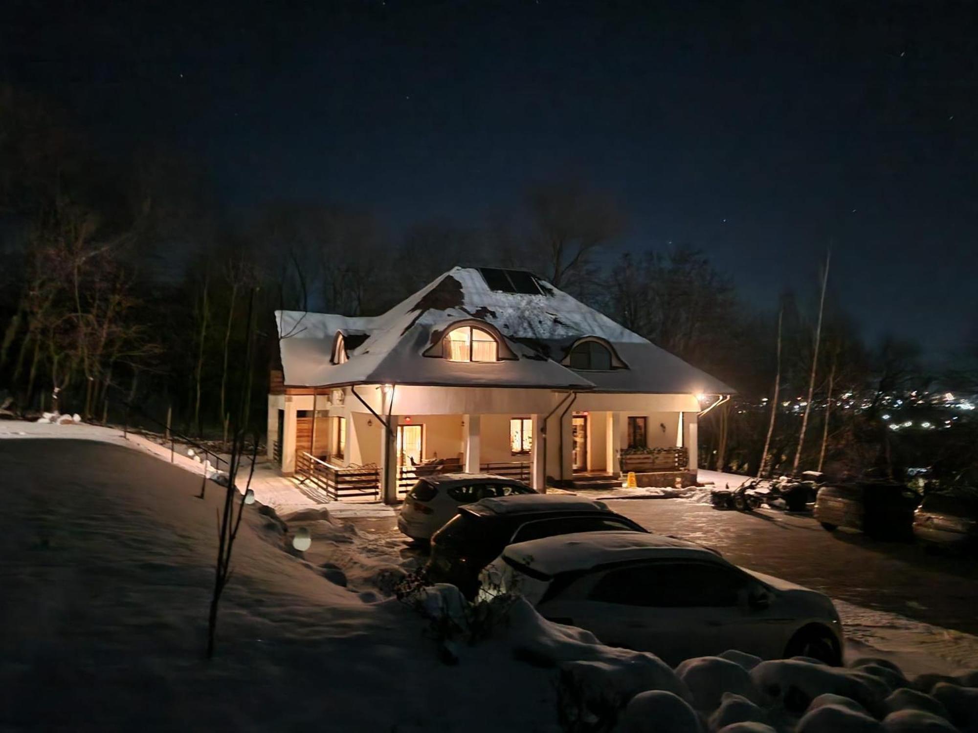 Provence Suceava Hotel Exterior photo